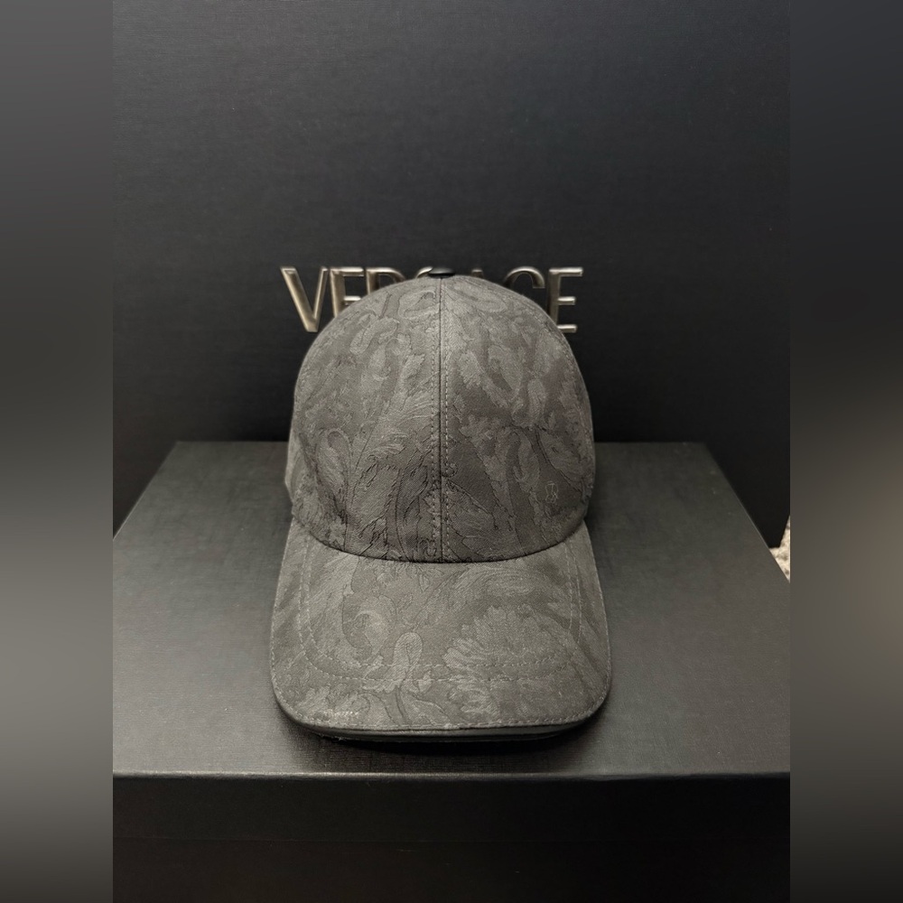 VERSACE BAROCCO JACQUARD BASEBALL CAP SIZE 58